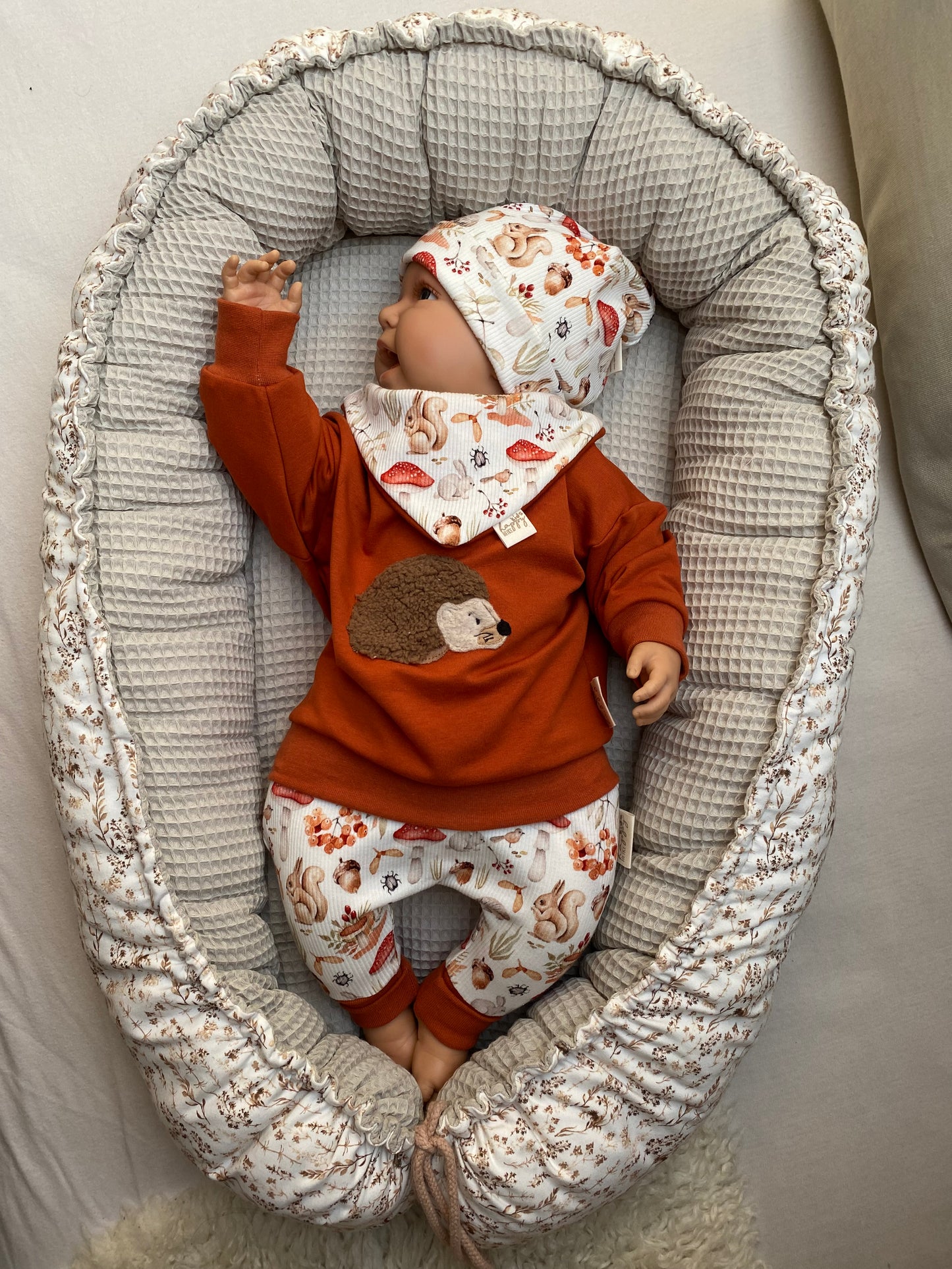 Sweater mit großer Igel Applikation #Ly