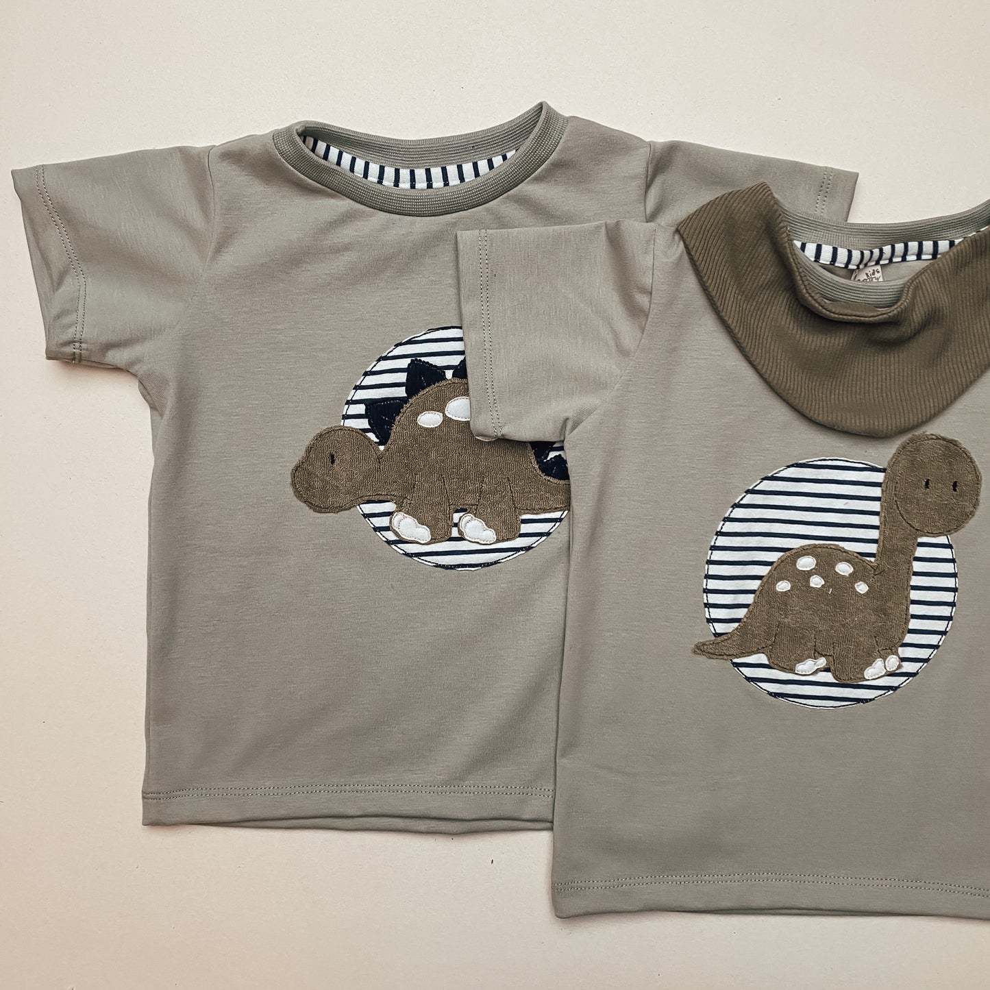 Basic T-Shirt aus Baumwoll-Jersey(BIO) Dino #LY 1