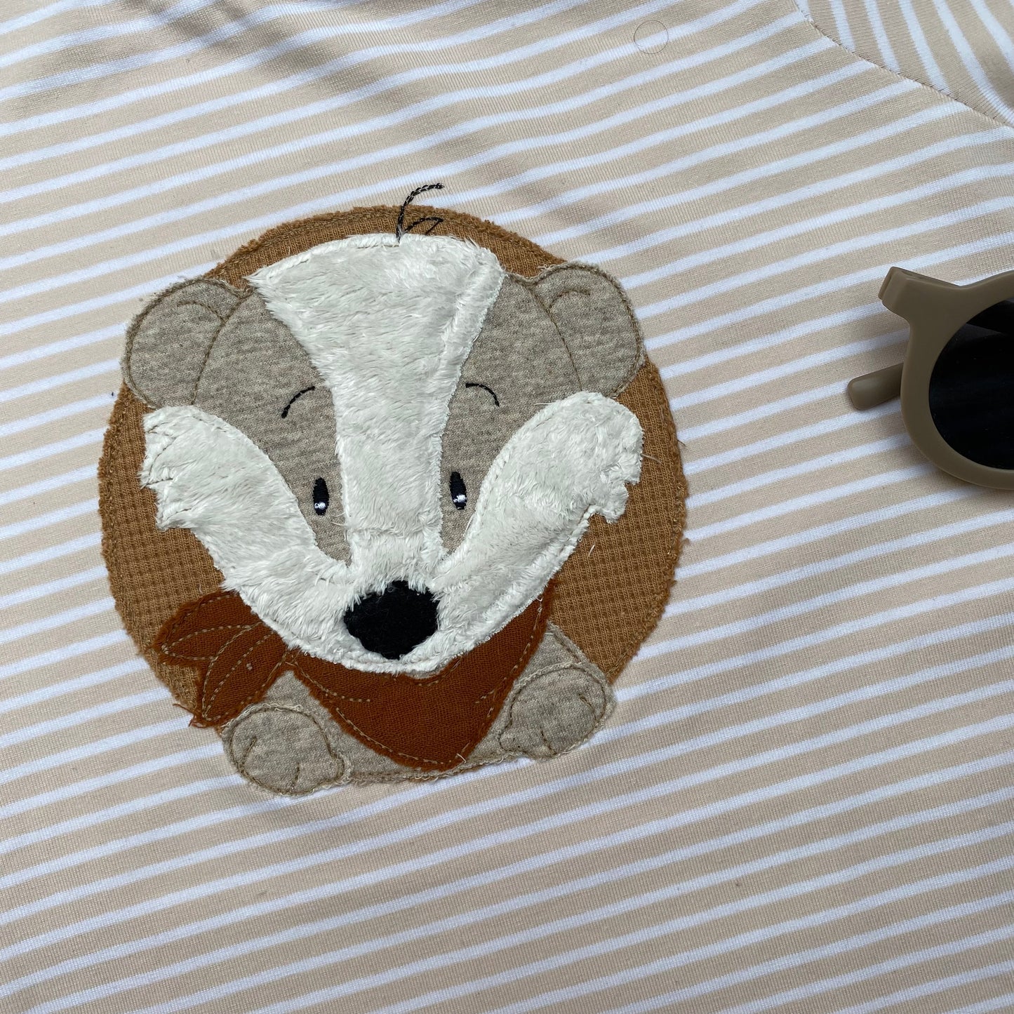 Basic T-Shirt aus Baumwoll-Jersey(BIO) Frechdachs Patch #LY 1