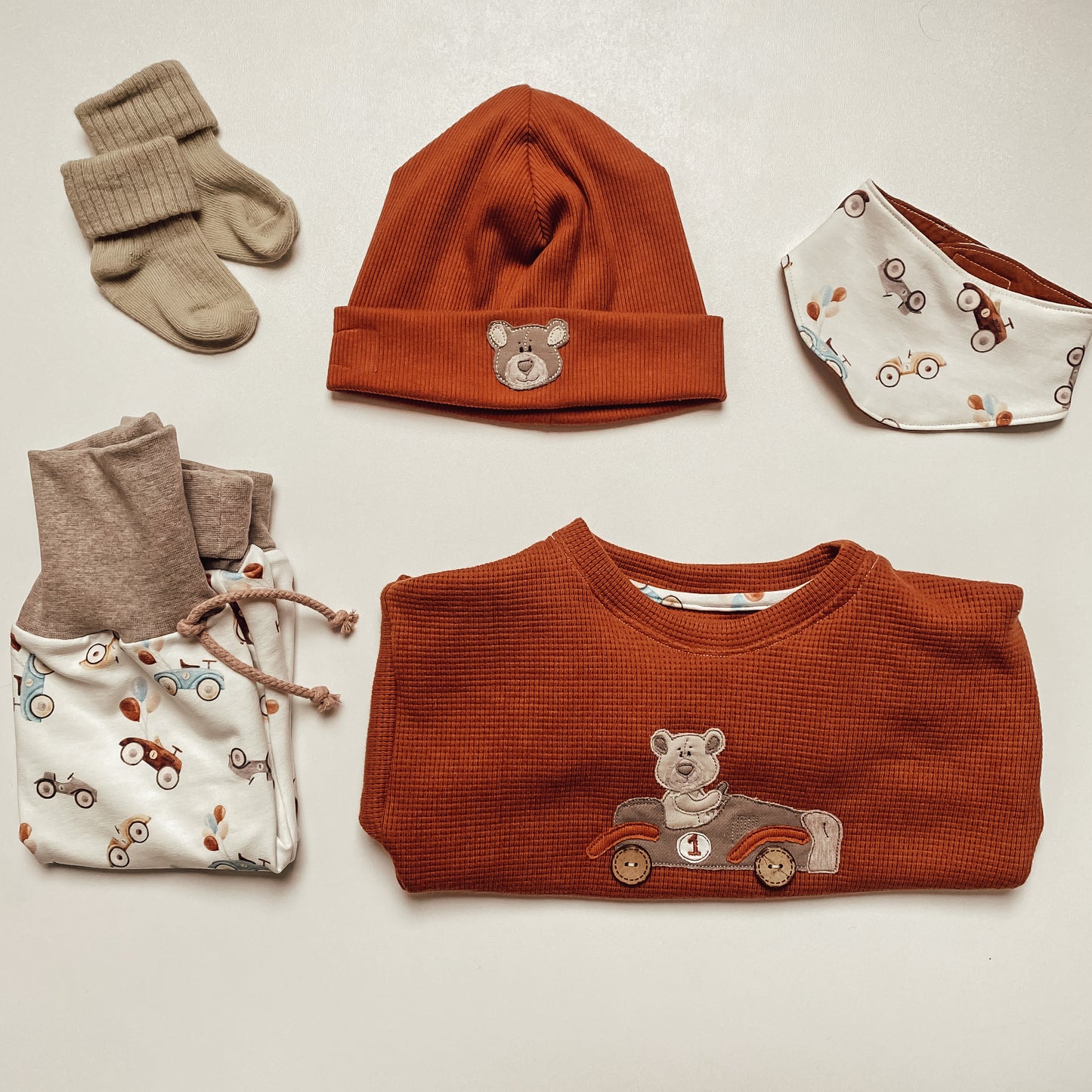 Sweater Oversized mit Retroauto #LY4