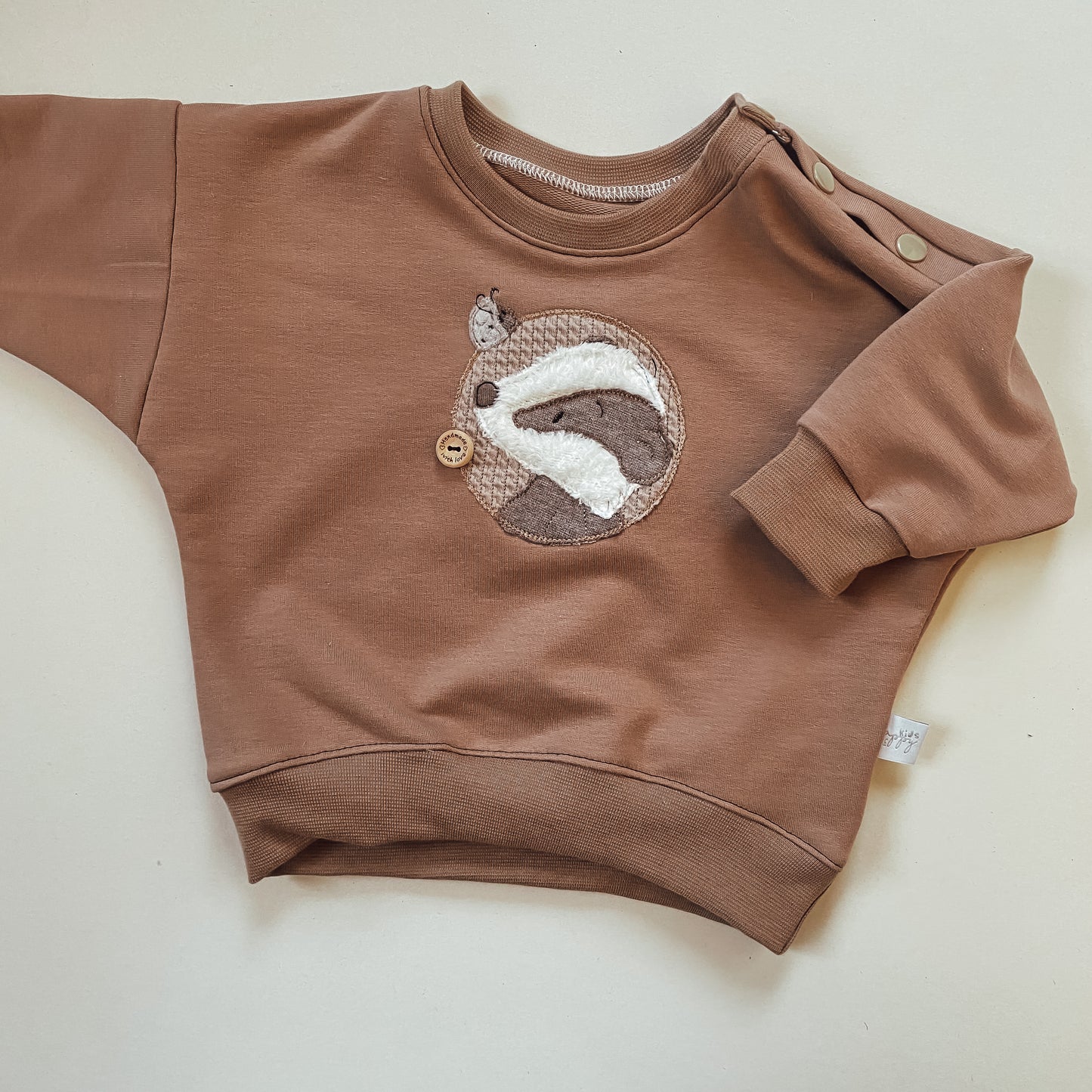 Sweater Oversized bestickt mit Frechdachs Patch #LY4