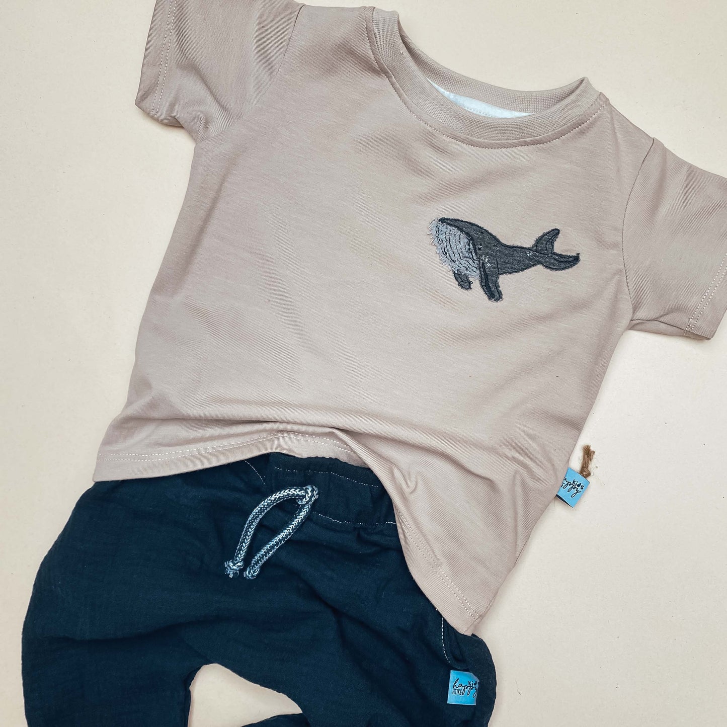 Basic T-Shirt aus Bio-Baumwoll-Jersey Wal Waldo #LY 1