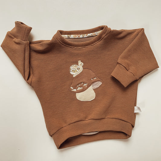 Sweater Oversized mit Pilzstickerei  #LY4