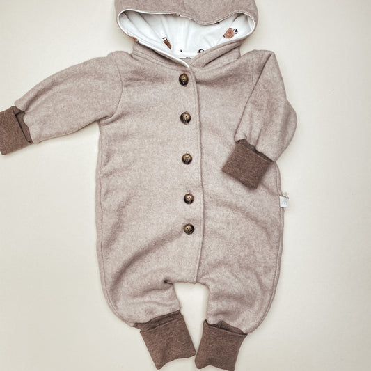 Baumwollfleece Baby-Overall mit Knopfverschluss