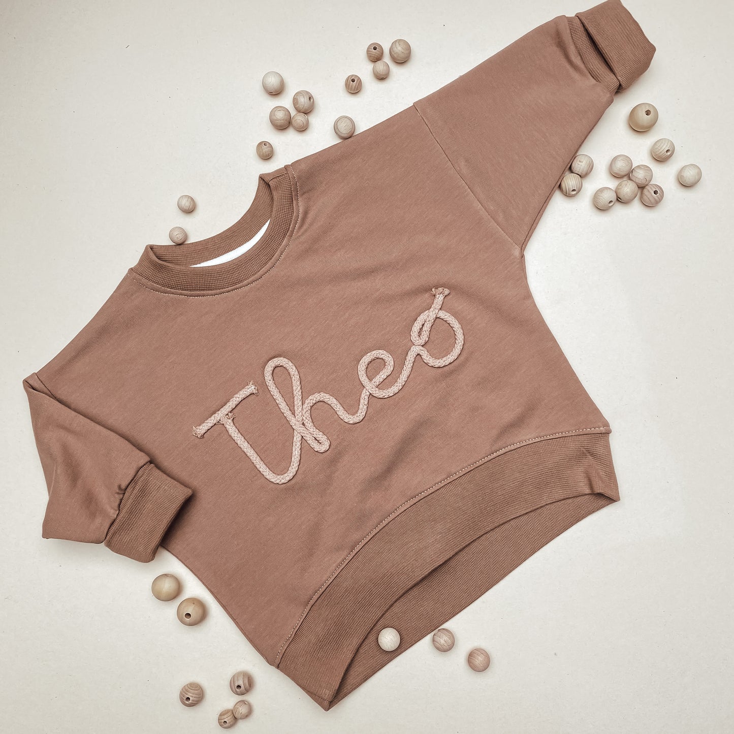 Namen- Sweater Oversize #LY4