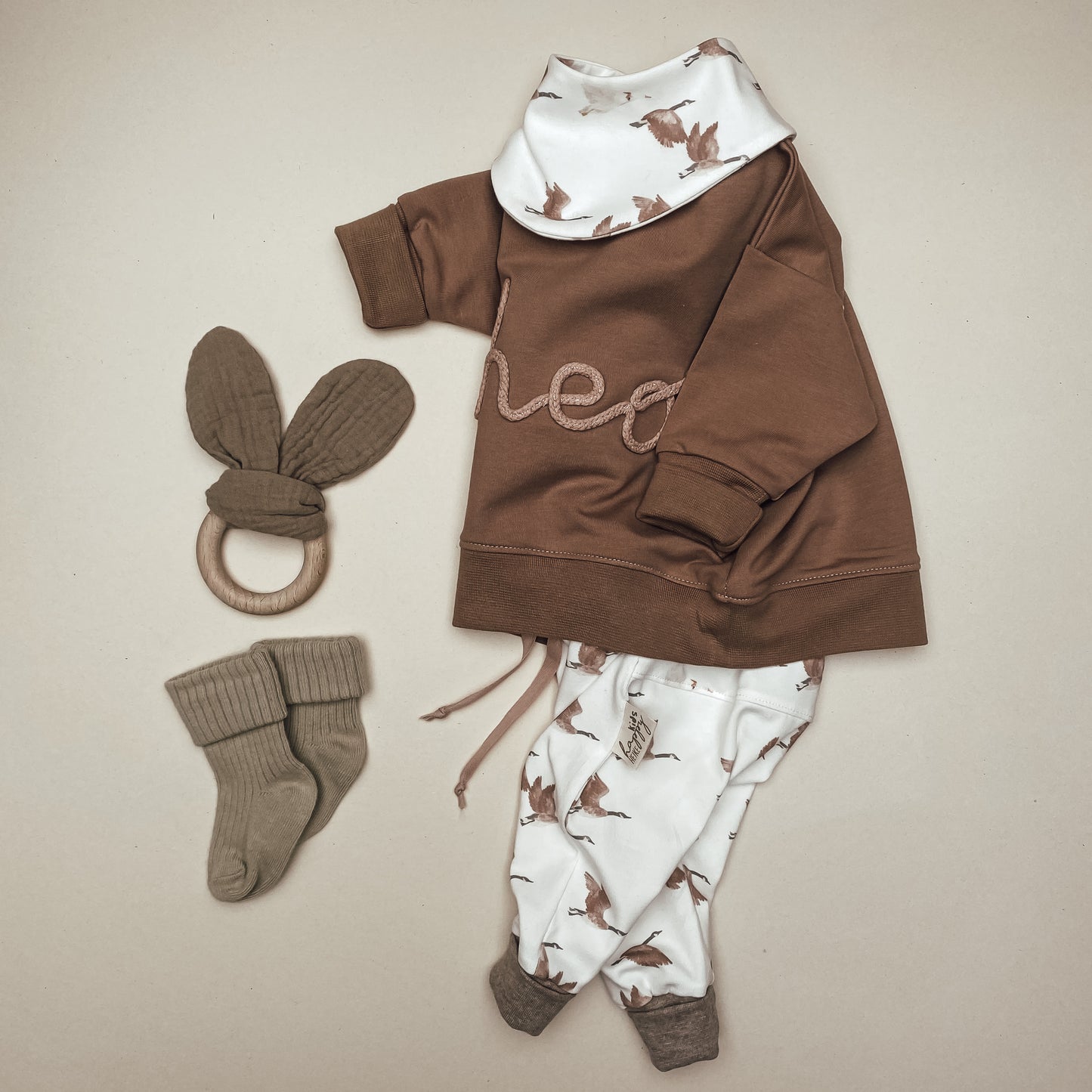 Namen- Sweater Oversize #LY4